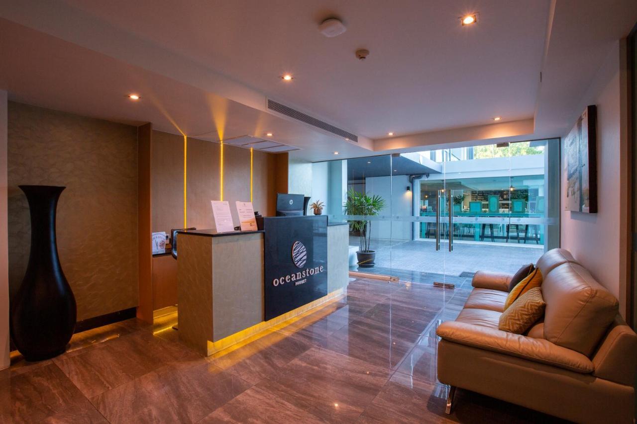 Oceanstone By Holy Cow, 2-Br, 60 M2, Tree View Aparthotel Pantai Bang Tao Luaran gambar