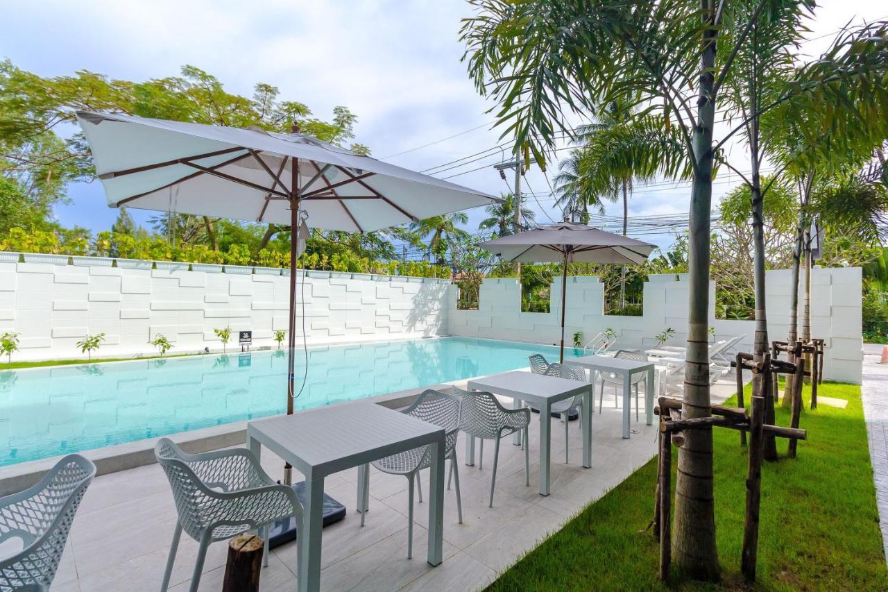 Oceanstone By Holy Cow, 2-Br, 60 M2, Tree View Aparthotel Pantai Bang Tao Luaran gambar