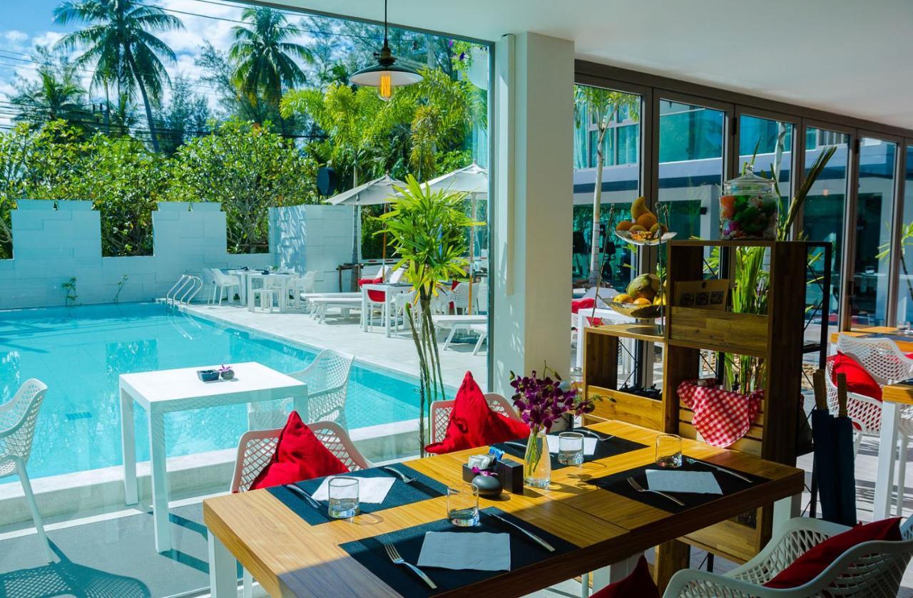 Oceanstone By Holy Cow, 2-Br, 60 M2, Tree View Aparthotel Pantai Bang Tao Luaran gambar