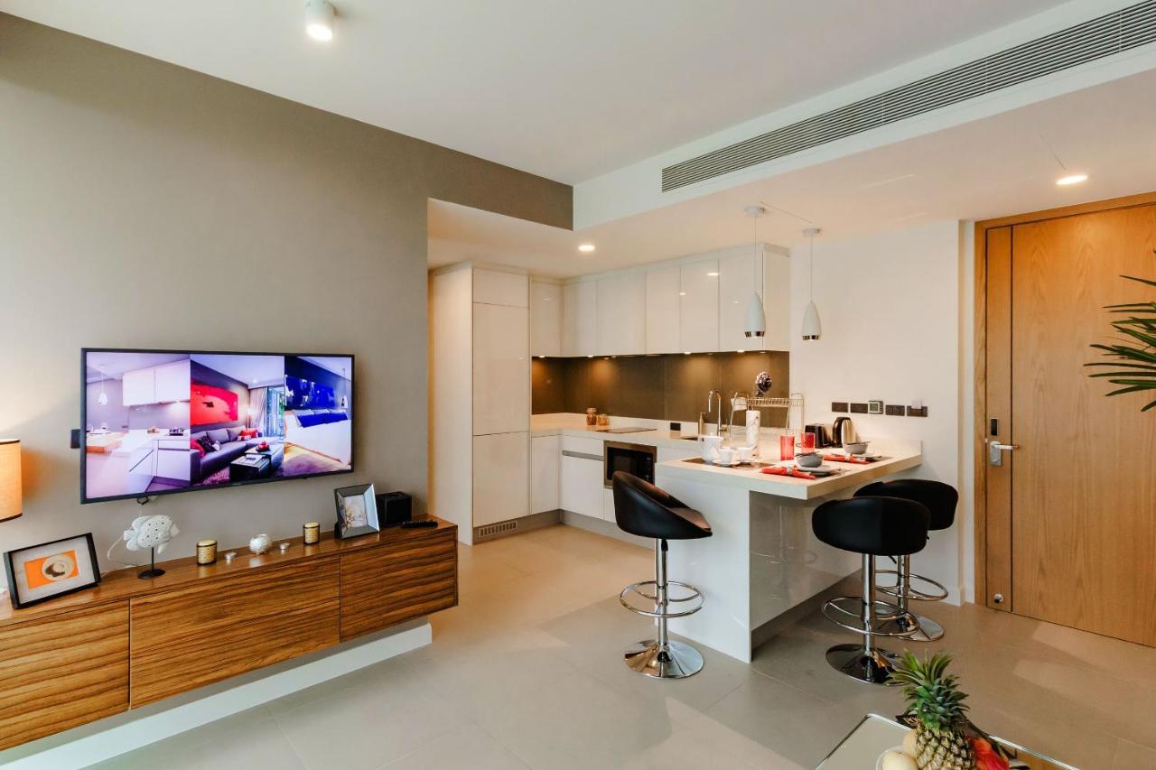 Oceanstone By Holy Cow, 2-Br, 60 M2, Tree View Aparthotel Pantai Bang Tao Luaran gambar